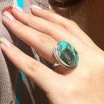 Anillo en plata 950 con Turquesa natural